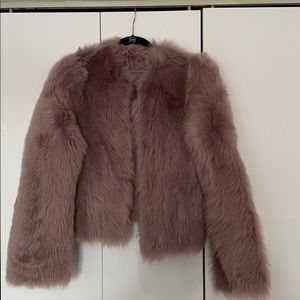 Gorgeous Vince Cropped Shearling Coat NWOT